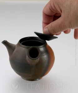 Hiroo Konishi: Kiln Change